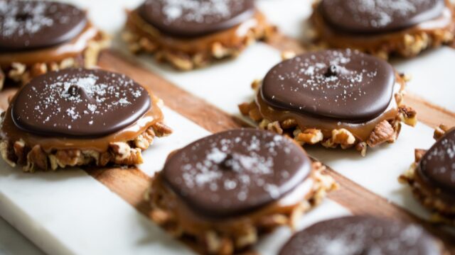 Sea Salt & Dark Chocolate Bear Claws®