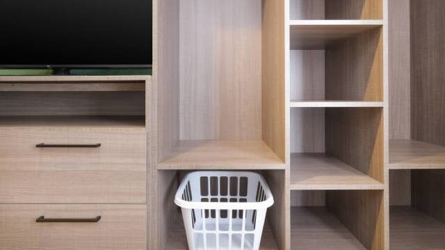 Echo Suites